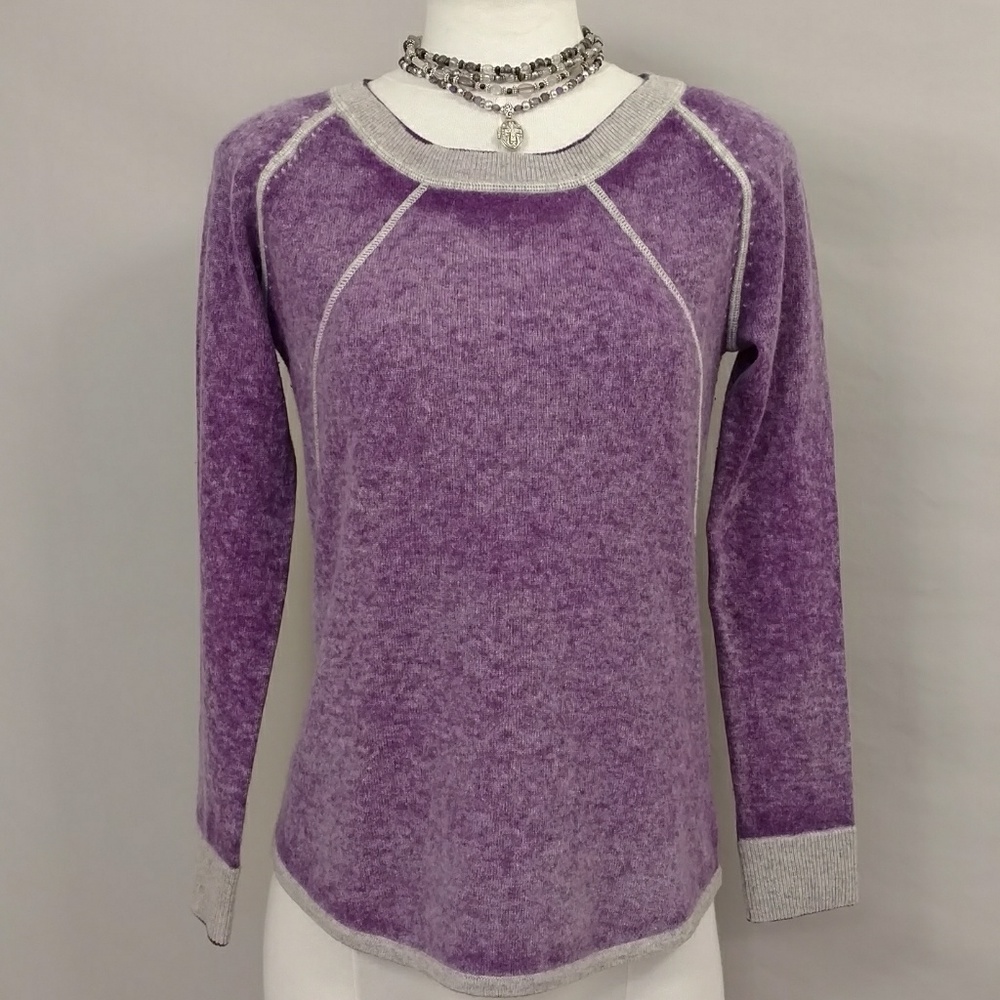 Raffi Cashmere Purple &Gry Fab Mottled Dye Sweater